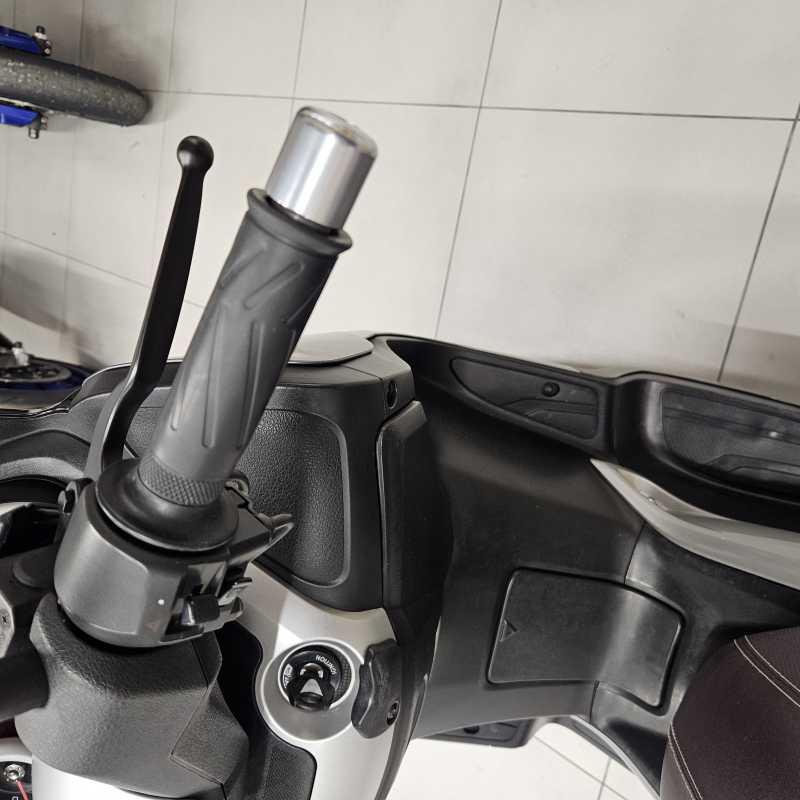 Yamaha X-Max 250 - 2010