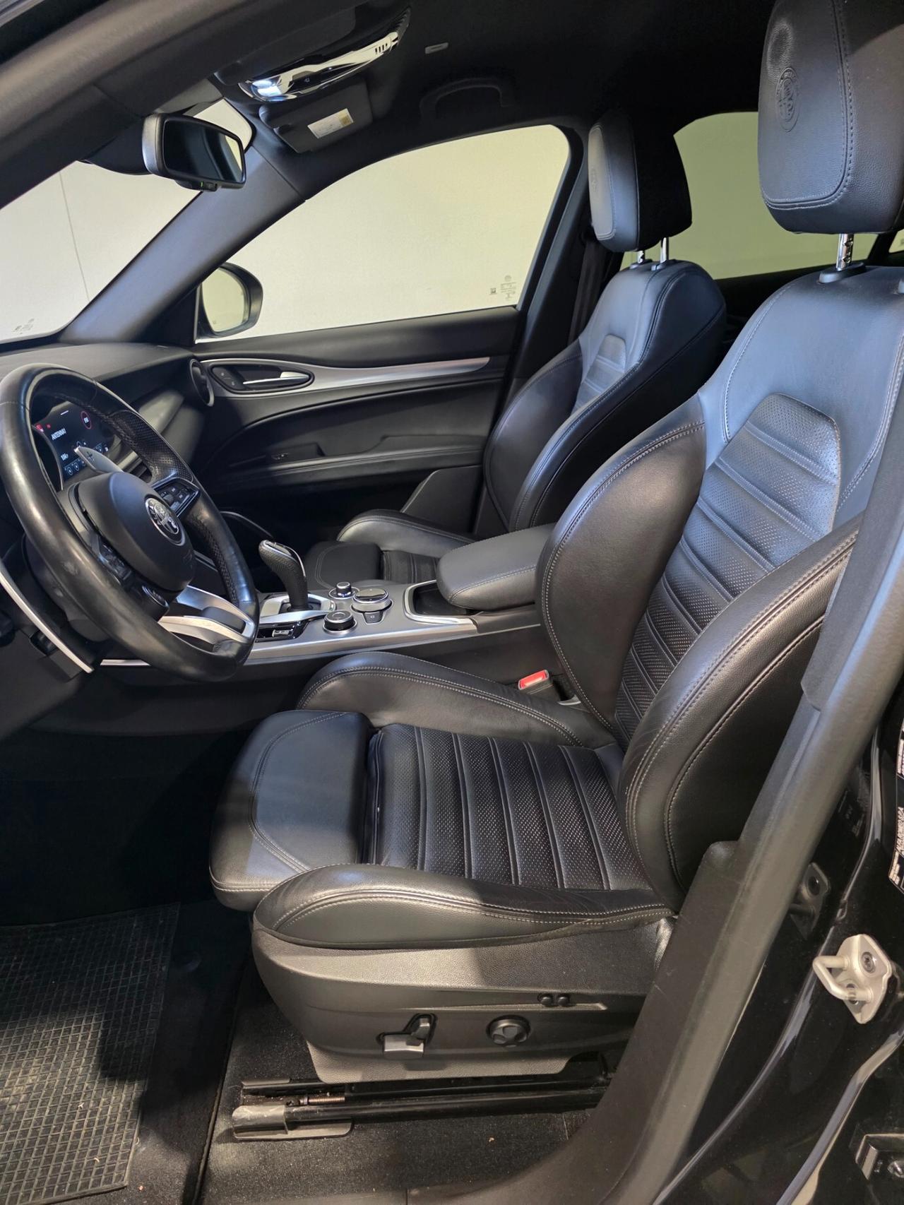 Alfa Romeo Stelvio 2.2 Turbodiesel 210 CV AT8 Q4 Veloce