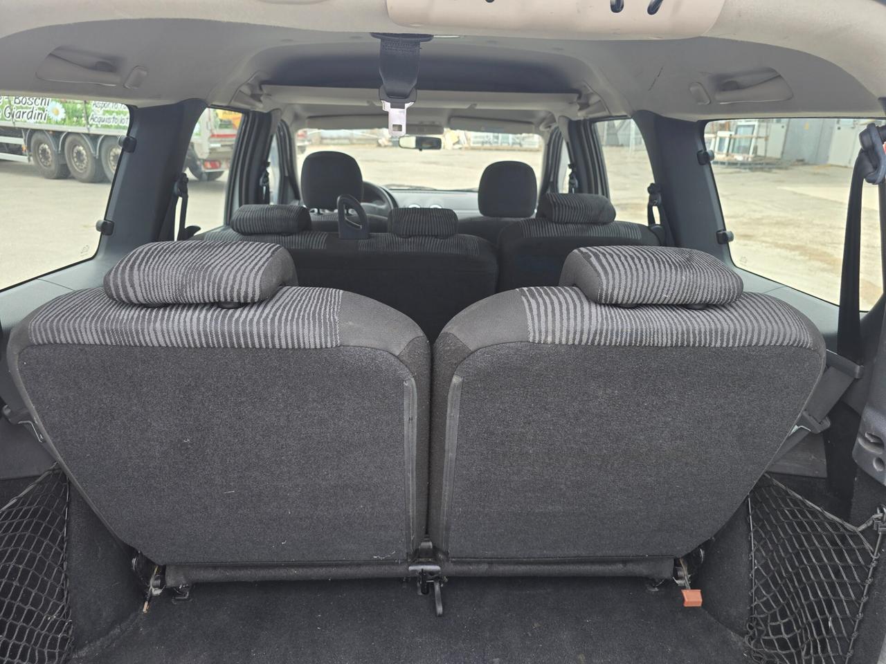 Dacia Logan MCV 1.5 dCi 90CV 7 posti Embleme