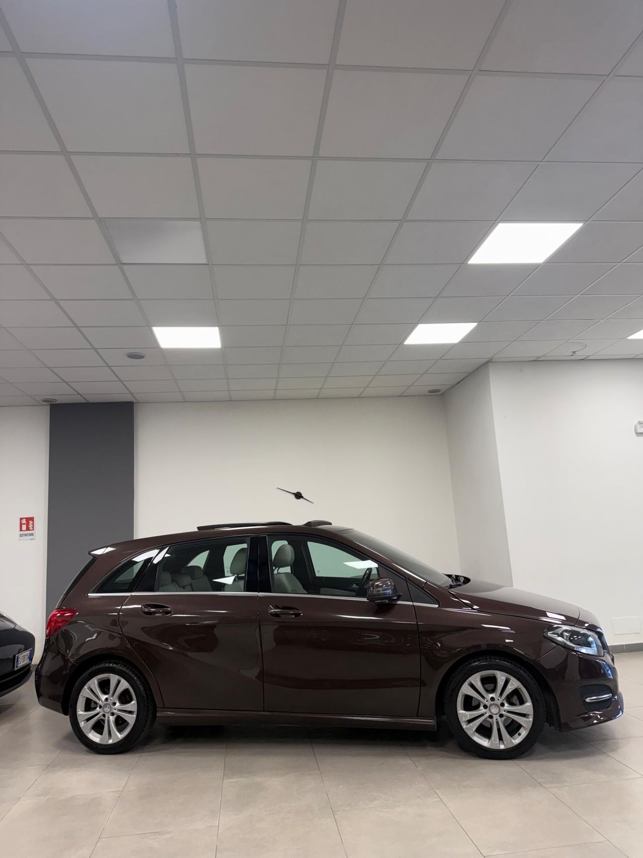 Mercedes-benz B 180 d Automatic Premium