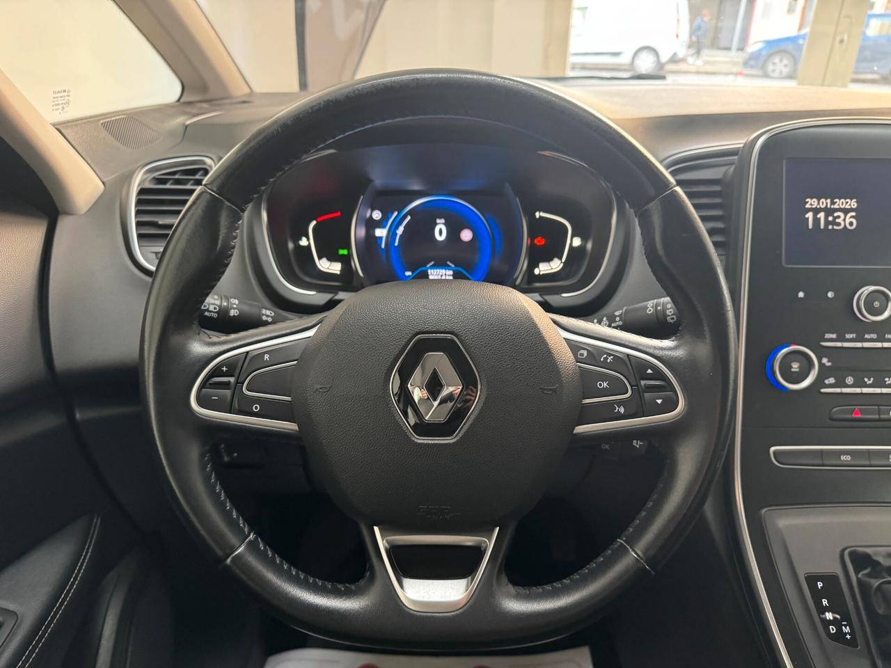 Renault Scenic / 1.5cc 110cv / Cambio Automatico / 2018 /