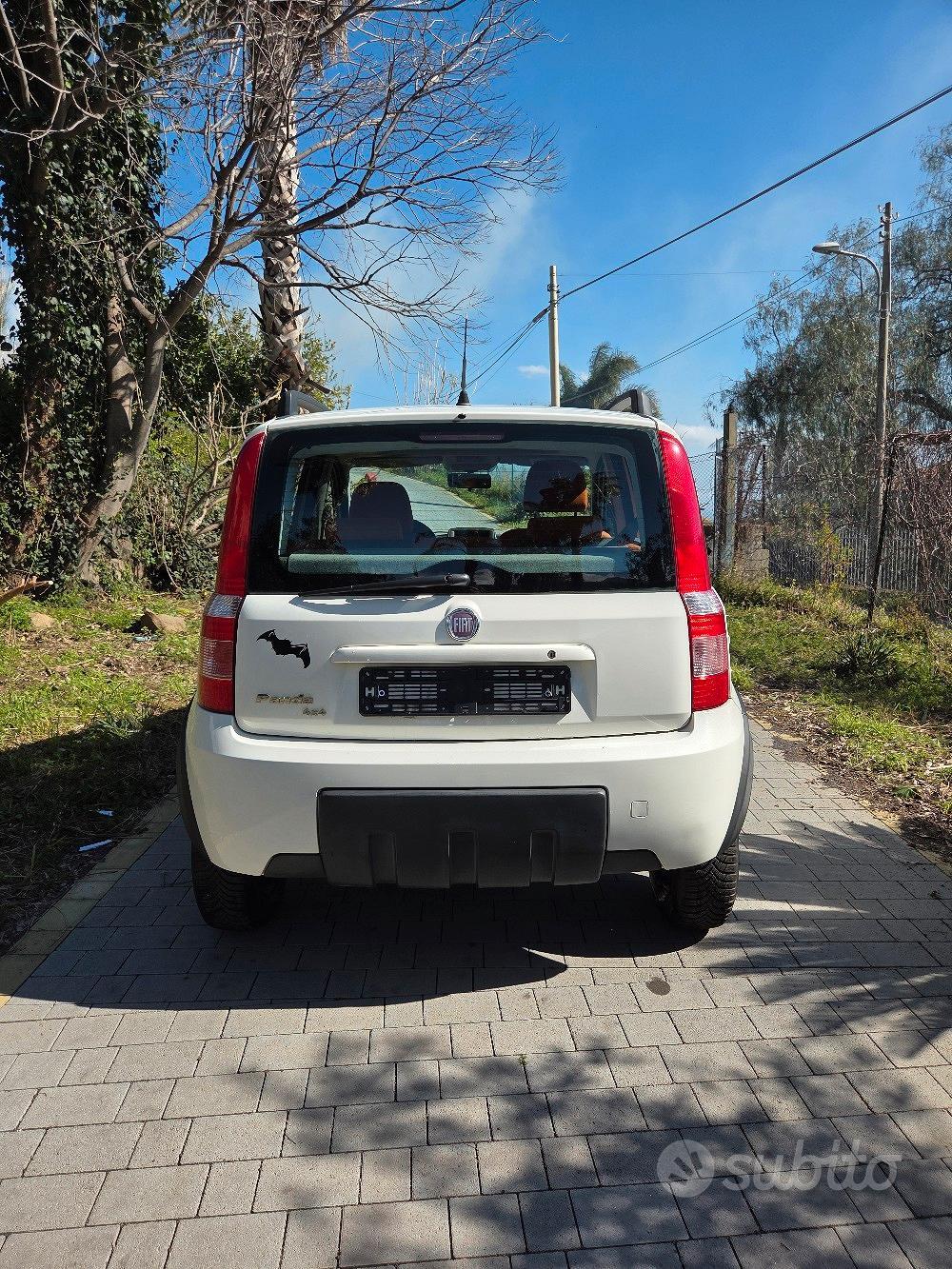 Fiat PANDA 4x4 climbing