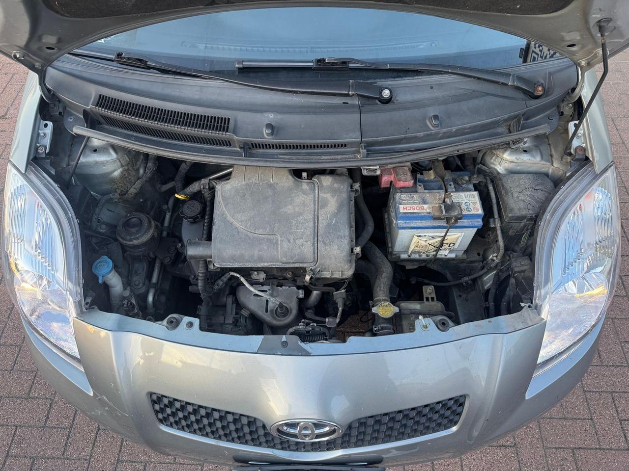 Toyota Yaris 1.0 VVT-i Sol #50407