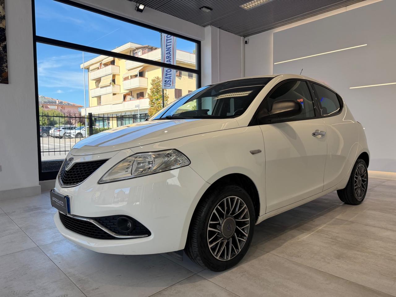 Lancia Ypsilon 1.3 MJT S&S Platinum