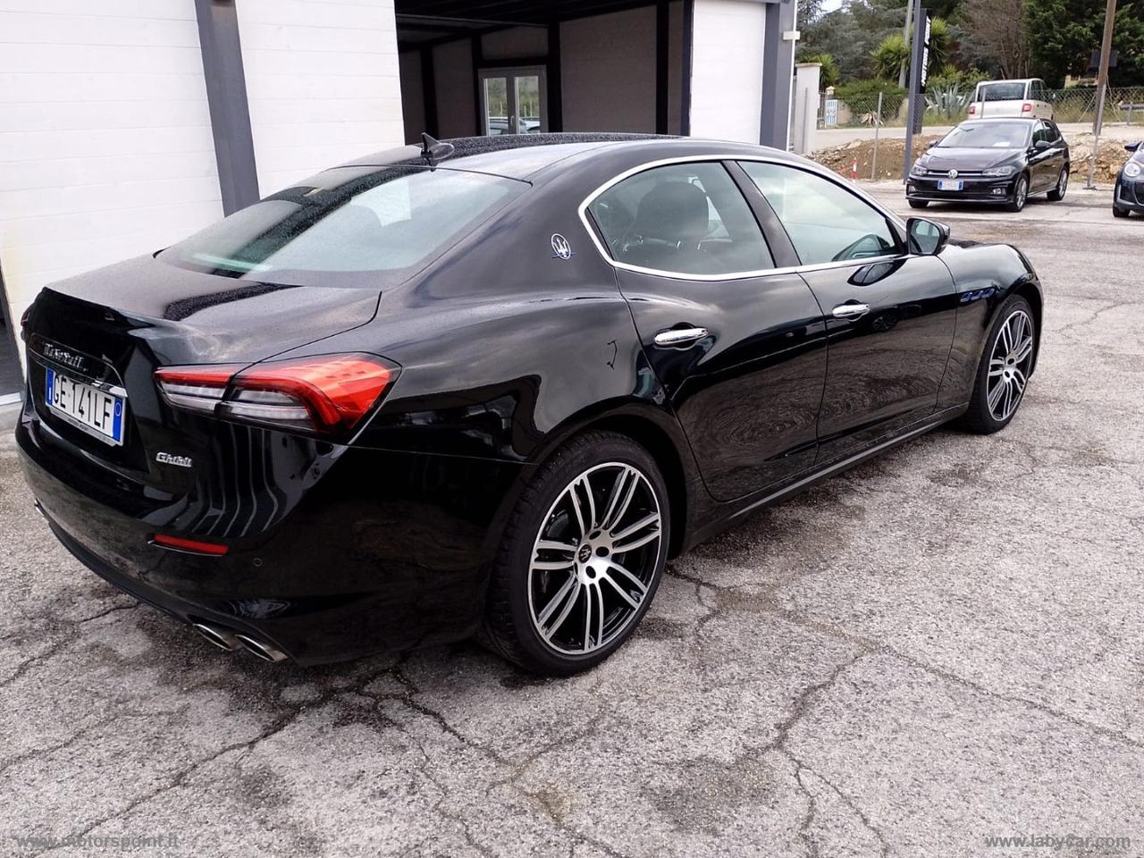 MASERATI Ghibli 330 CV MHEV Executive