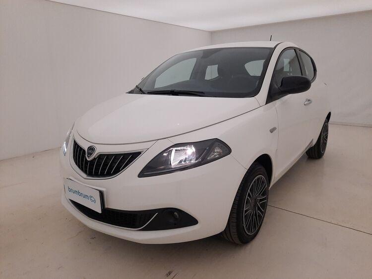 Lancia Ypsilon Gold BZ386946 1.0 Mild Hybrid 69CV
