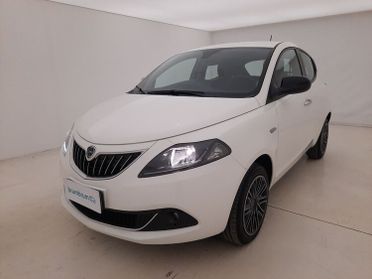 Lancia Ypsilon Gold BZ386946 1.0 Mild Hybrid 69CV