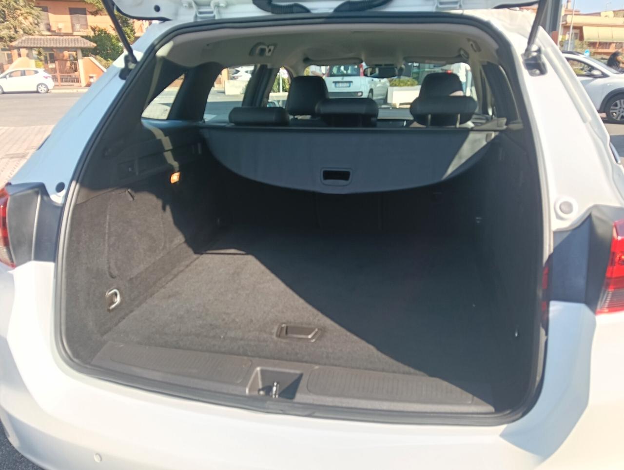 Opel Astra 1.5 CDTI 122 CV S&S Sports Tourer Business Elegance Aziendale