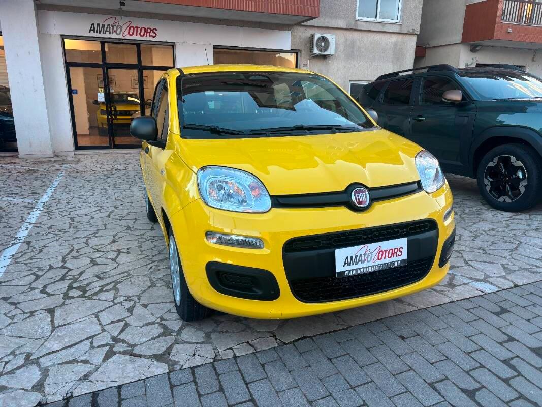 Fiat Panda 1.0 firefly hybrid Pop s&s 70cv