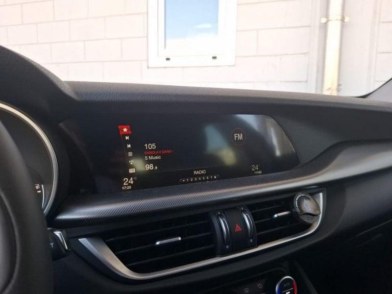 Alfa Romeo Stelvio 2.0 T EXECUTIVE Q4 280CV AUTO