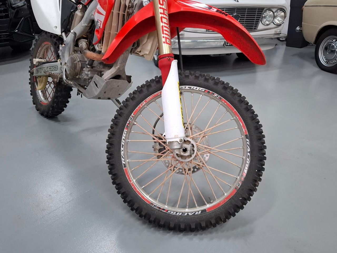 HM CRE F 250 X