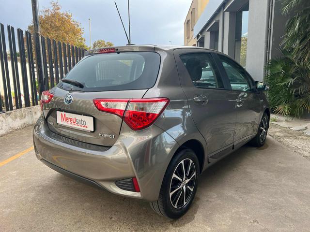 TOYOTA Yaris 1.5 5 porte Active