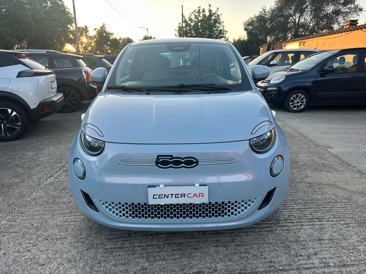 Fiat 500 500e Berlina 42 kWh La Prima