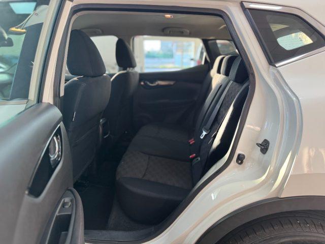 NISSAN Qashqai 1.2 DIG-T Acenta