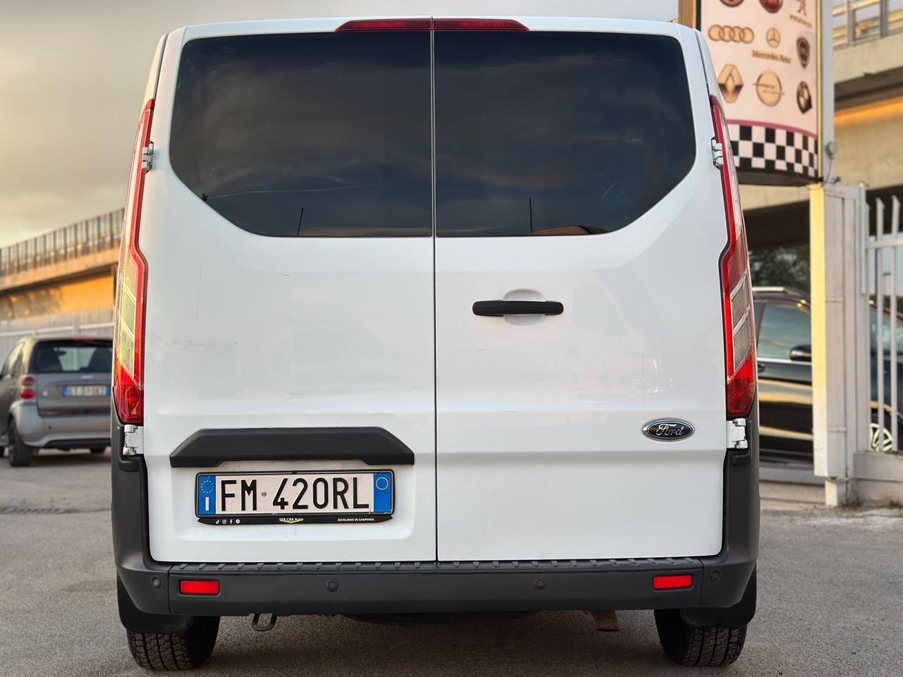 Ford Transit Custom 2.0 TDCi PL 9 POSTI !MOTORE NUOVO!!