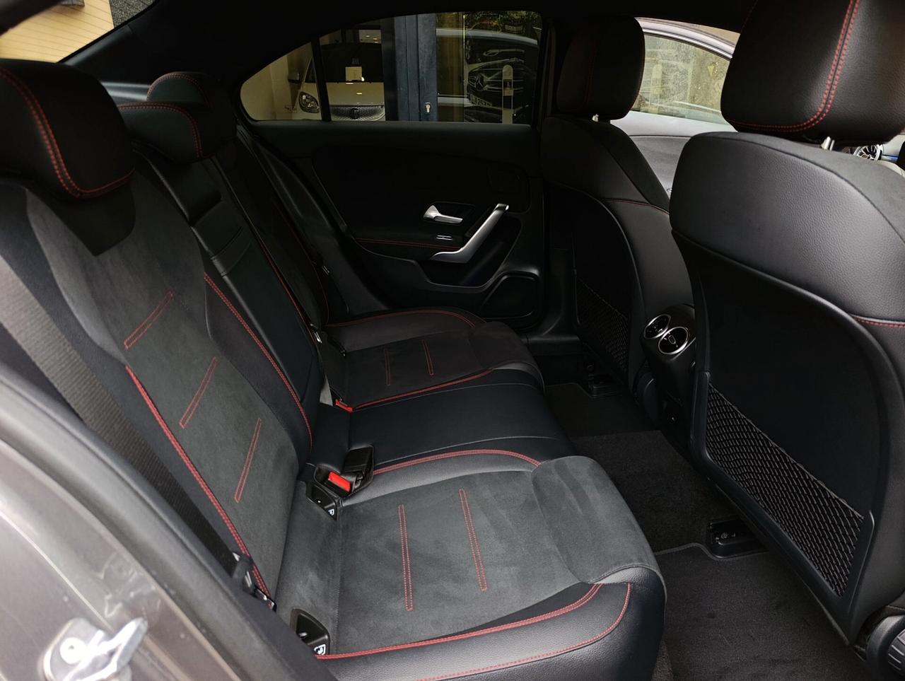 Mercedes-benz A 200 d Automatic AMG Line Premium