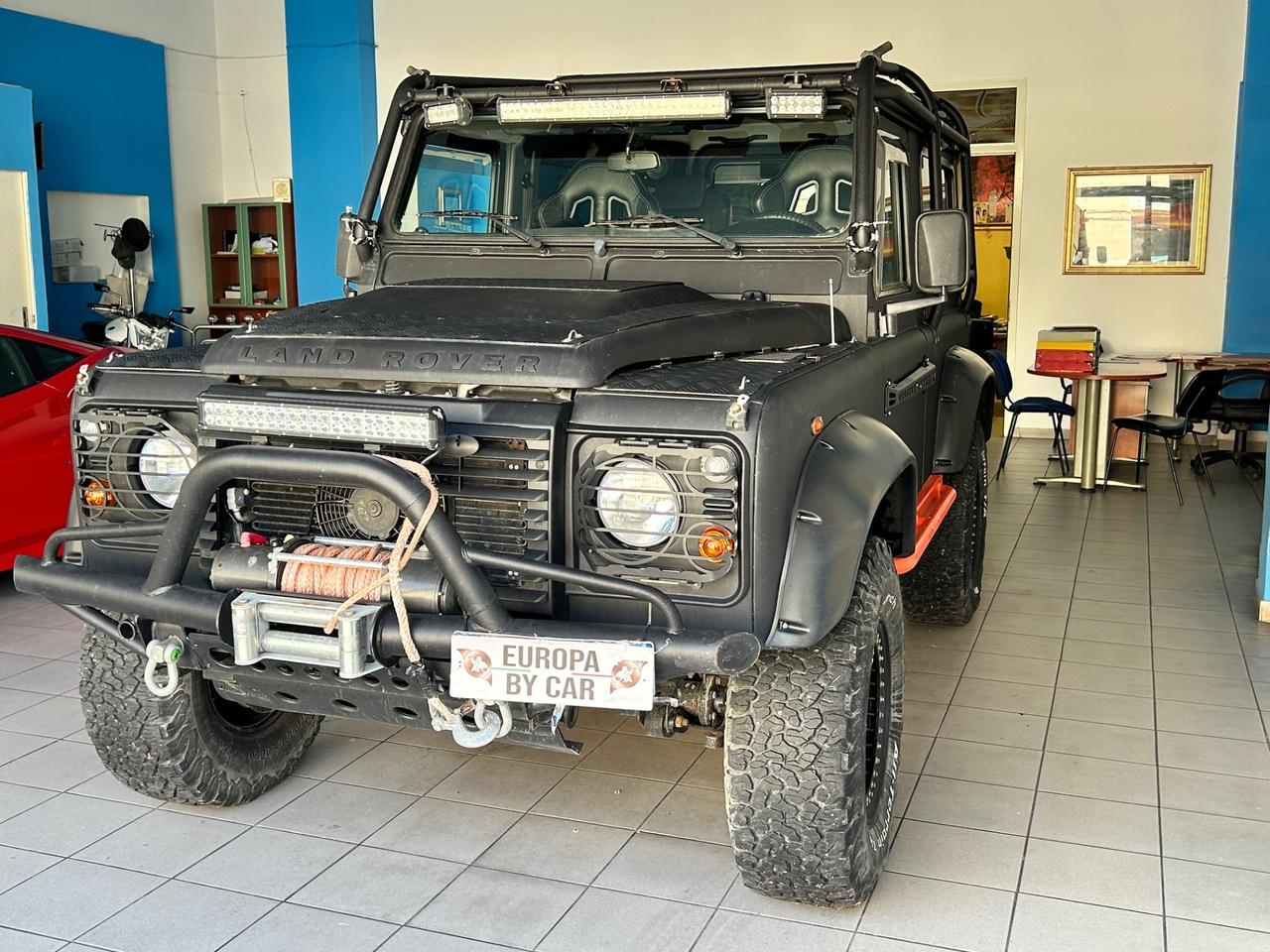Land Rover Defender 90 2.2 TD4 Station Wagon N1