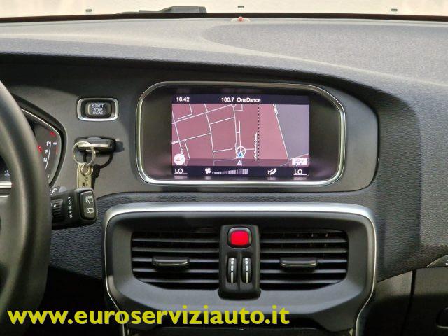 VOLVO V40 Cross Country D2 Geartronic Business