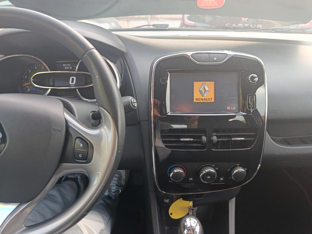 Renault Clio 1.5 dCi 90CV Costume National