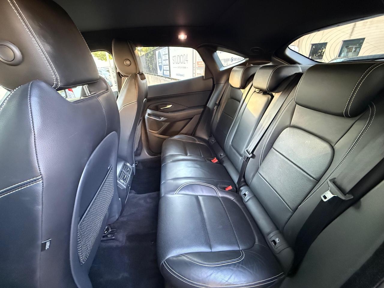 Jaguar E-Pace KM. 65.000! 2.0D 150 CV AWD aut. R Dynamic S