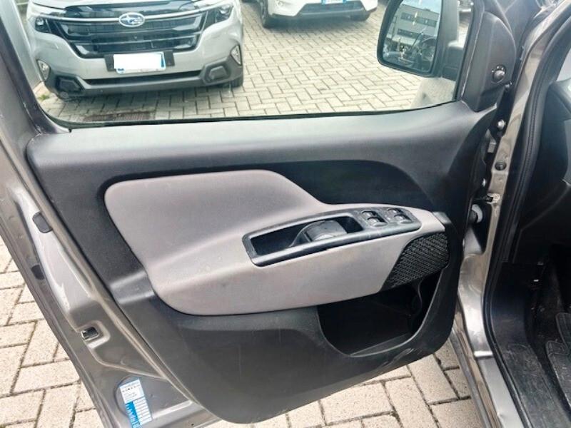 Fiat Doblò 1.4 T-Jet 16V Natural Power Easy