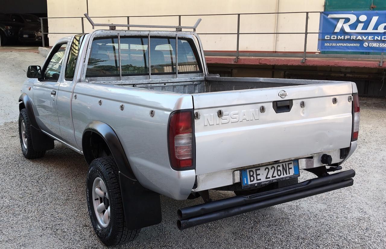 Nissan Navara 2.5 TD Pick Up