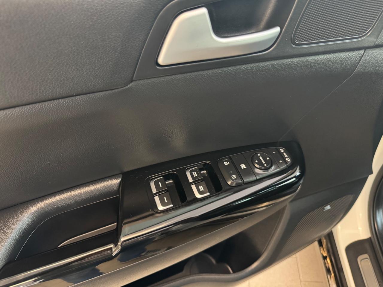 Kia Sportage 2.0 CRDI 185 CV AT8 AWD Mild Hybrid 48V GT Line
