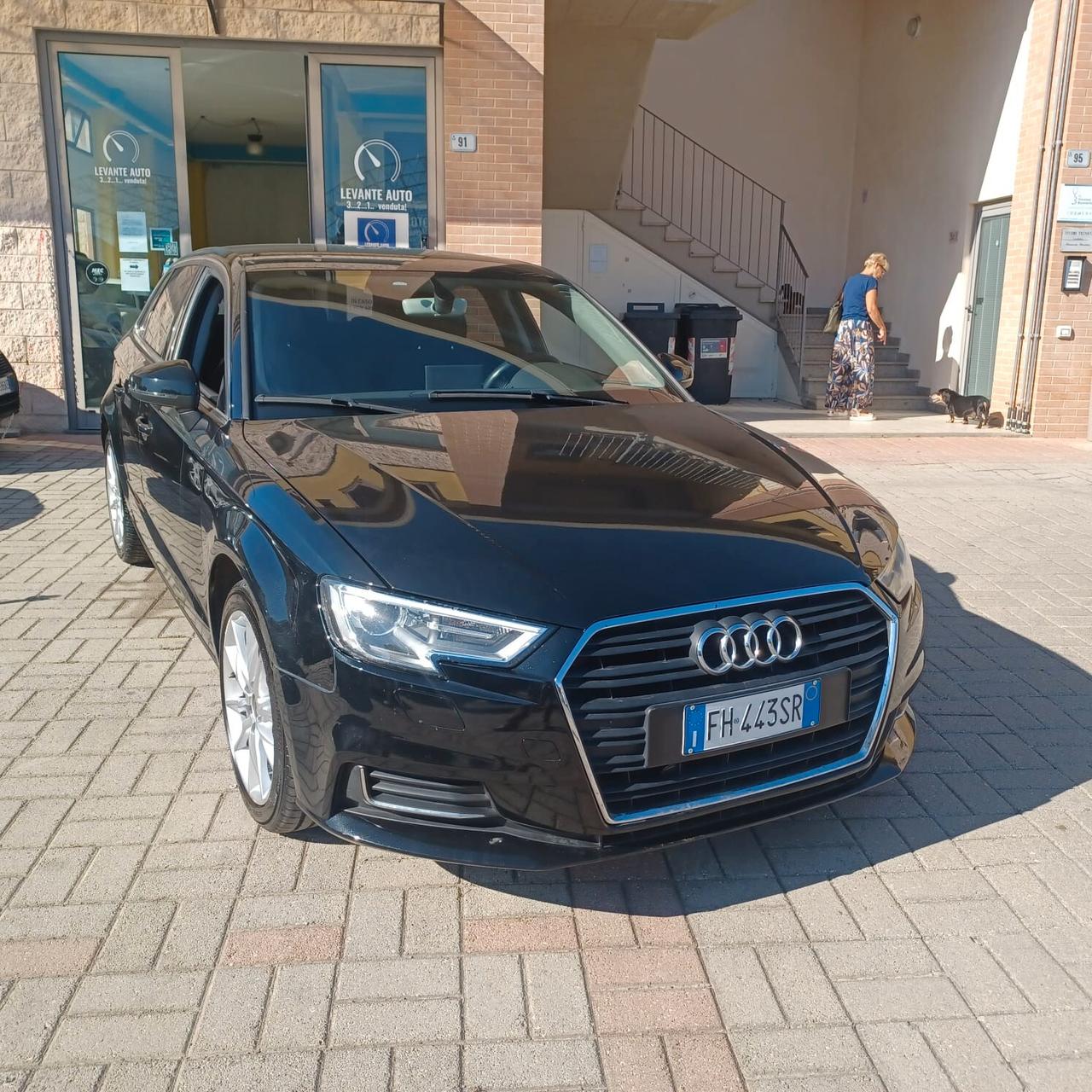 137.288KM AUDI A3 1.6 TDI AUTOMATICA EURO 6