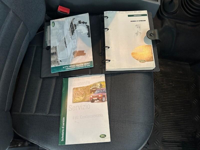 LAND ROVER Defender Defender 90 2.5 Td5 Station...