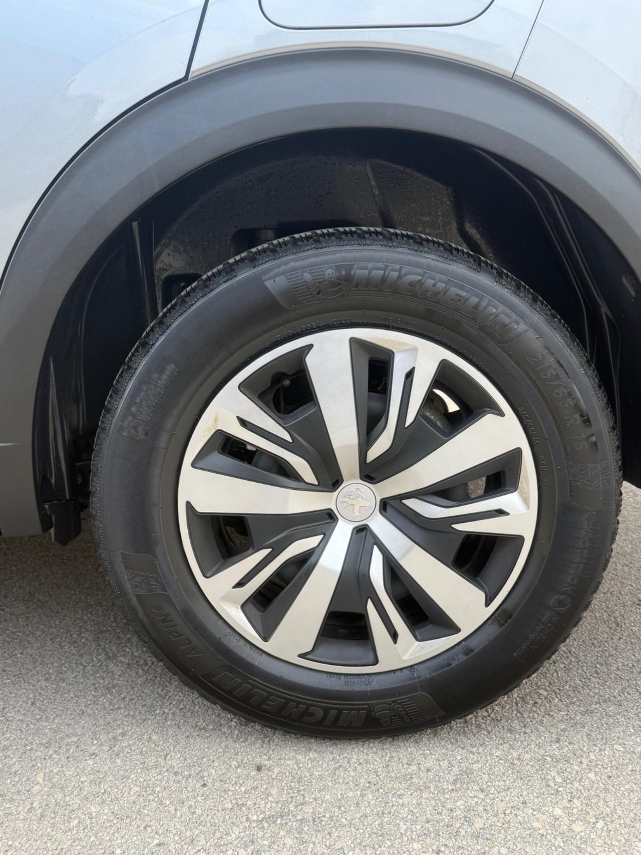 Peugeot 2008 PureTech 130 S&S Navi Pack
