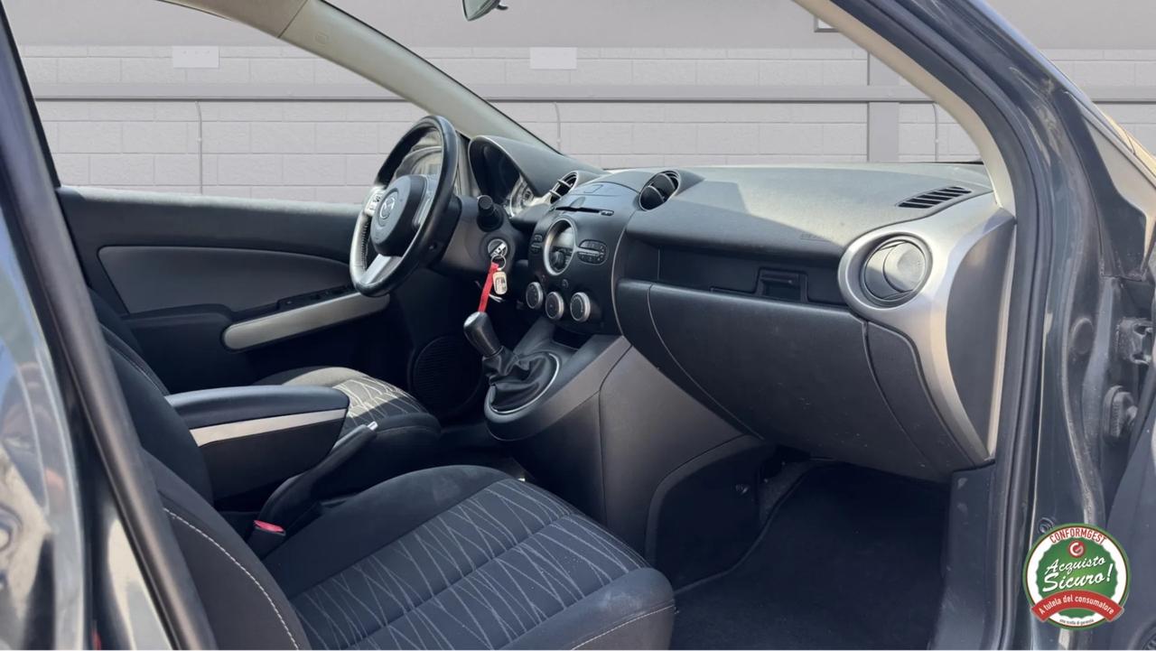 Mazda 2 **Garanzia Guasti 12 Mesi**