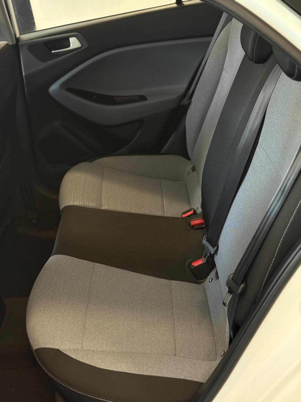 Hyundai i20 1.2 84 CV 5 porte Style