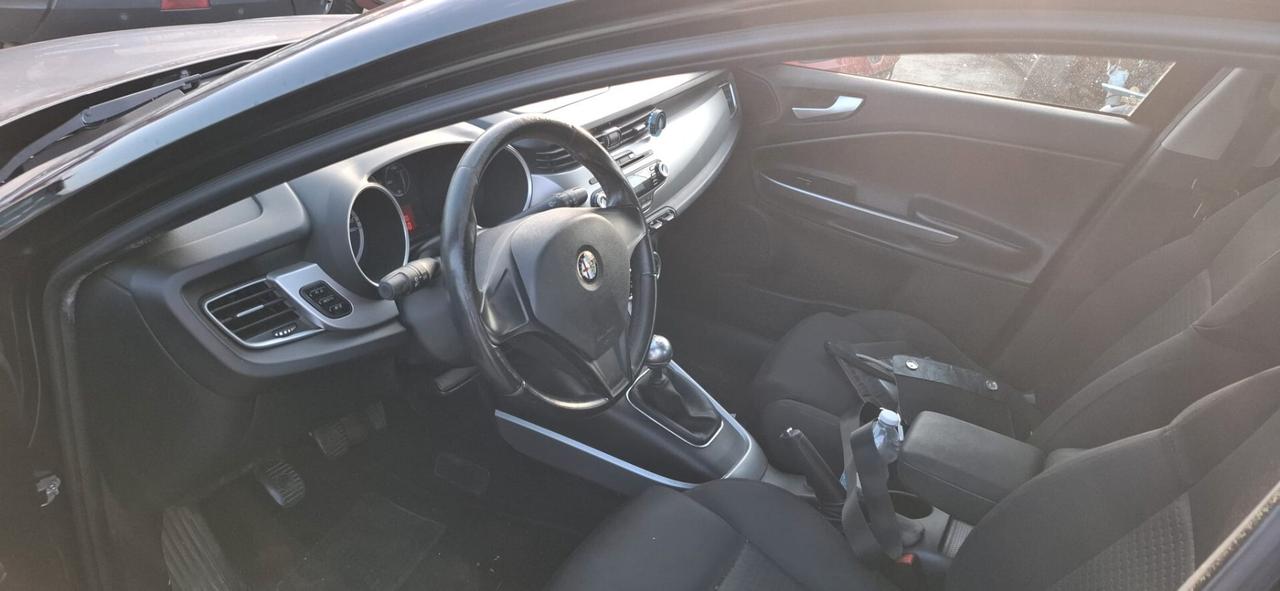 2013 Alfa Romeo Giulietta 1.4 Turbo 105 CV Progression