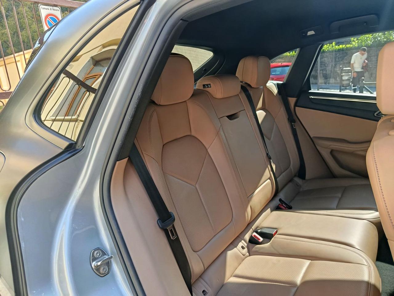Porsche Macan 2.0 #50582