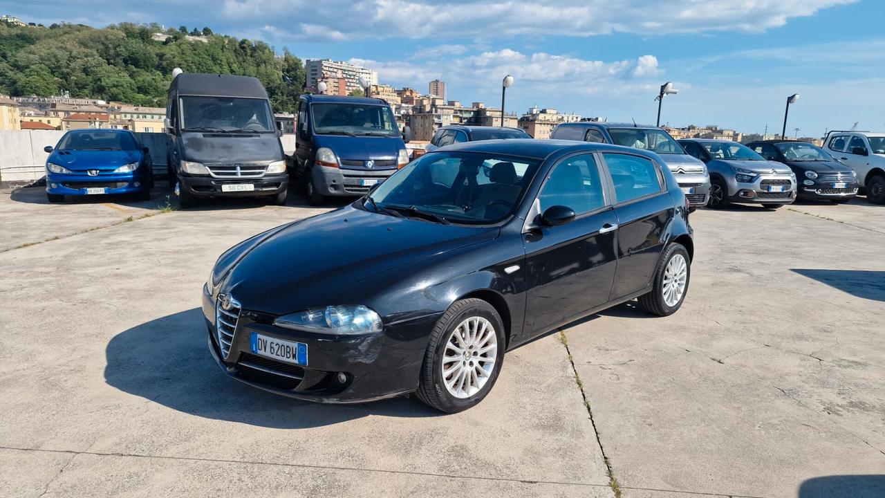 Alfa Romeo 147 1.9 JTD M-JET 16V 5 porte Prog.