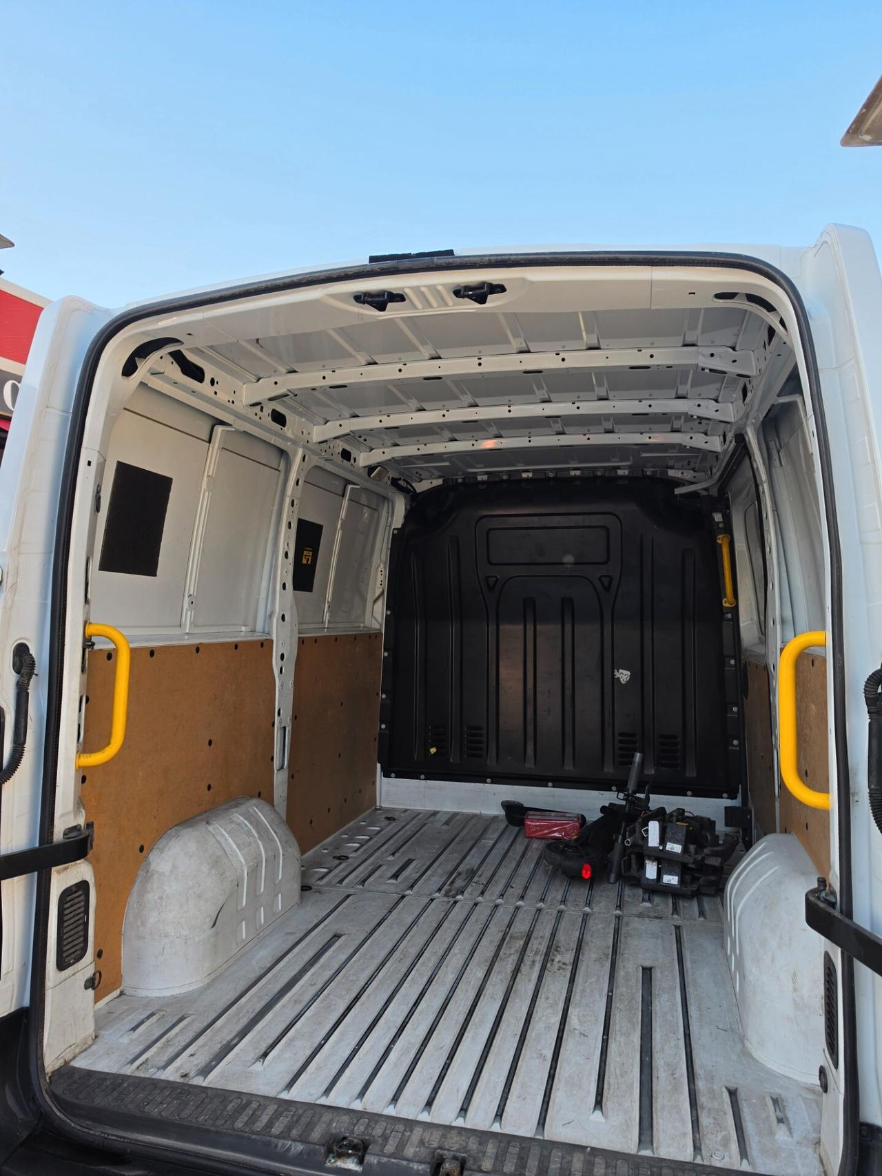 Renault Master T35 2.3 dCi 130 TP PM Cabinato Ice