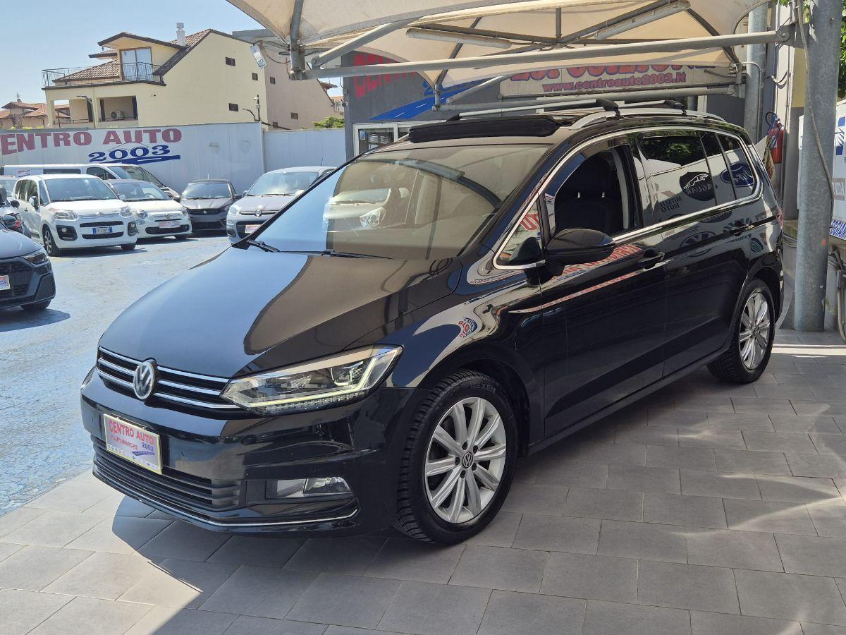 VOLKSWAGEN - Touran - 2.0 TDI 150 CV DSG Executive BMT tetto panoramico