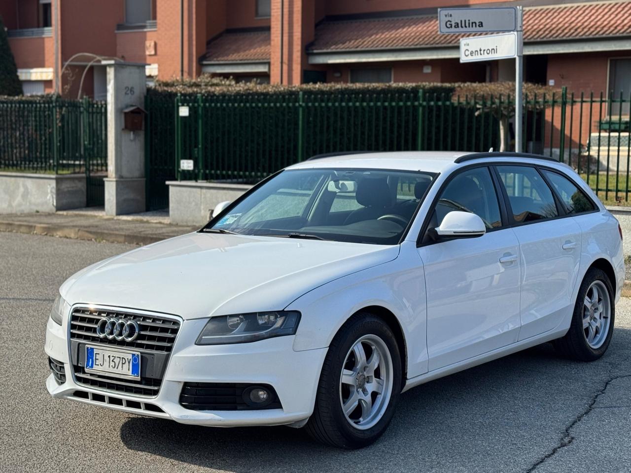 Audi A4 Avant 2.0 TDI 143CV F.AP. mult. Ambiente