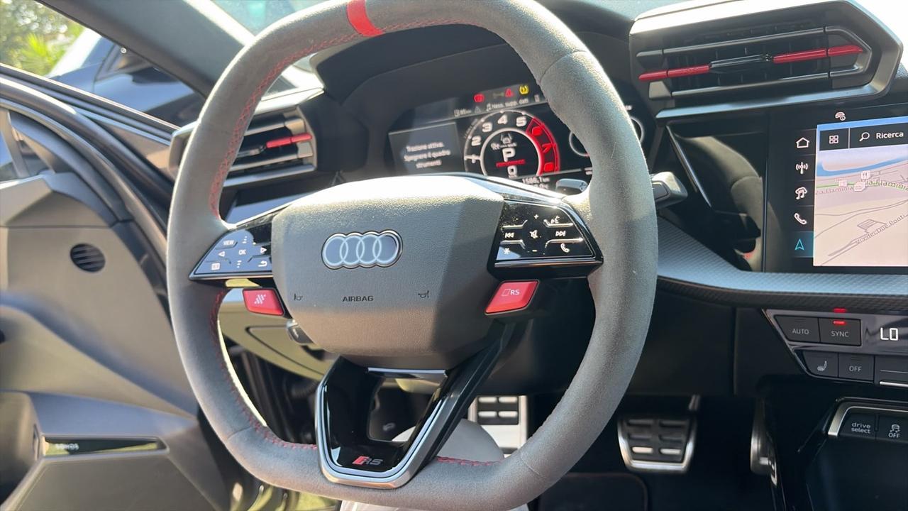 Audi A3 RS 3 SPB TFSI quattro S tronic