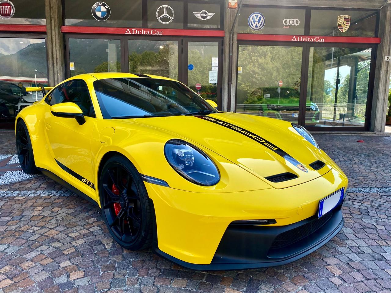 Porsche 911 GT3 IVA ESPOSTA