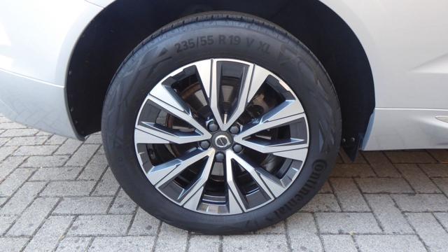 VOLVO XC60 B4 (d) AWD automatico Plus Bright