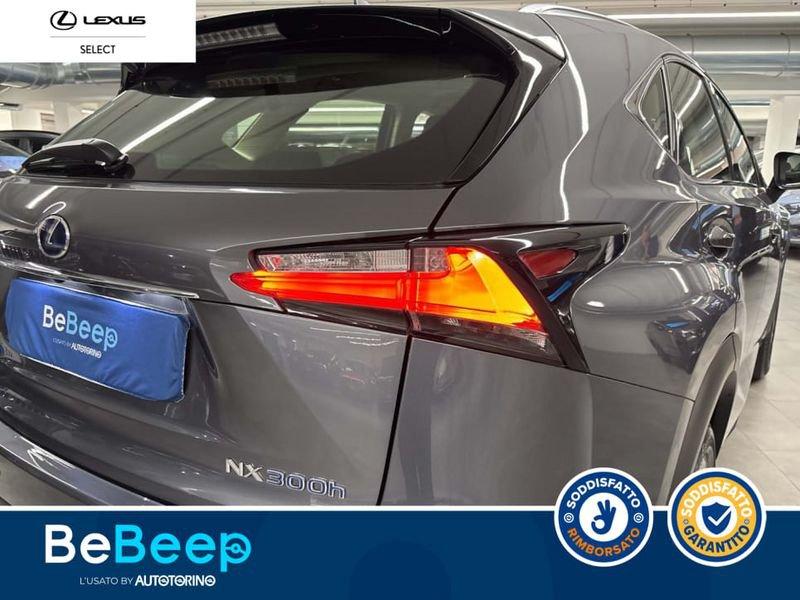 Lexus NX 300H 2.5 LUXURY 4WD CVT