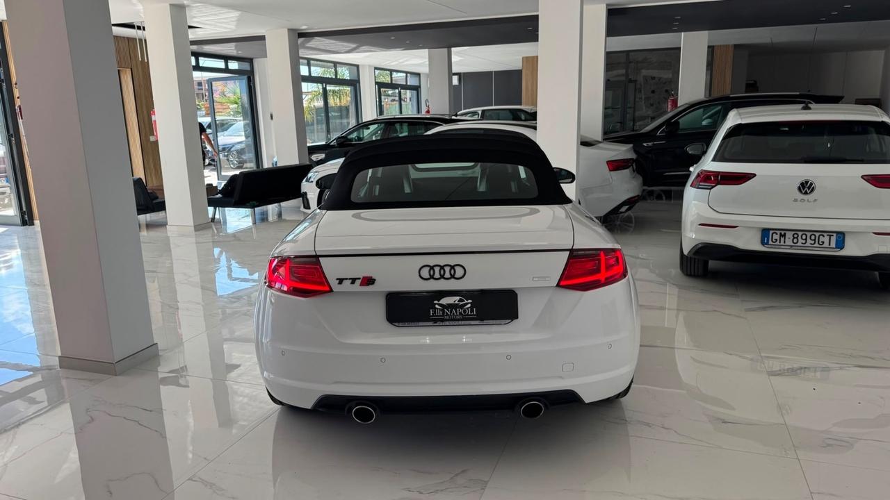 Audi TT Roadster 2.0 TDI ultra S line