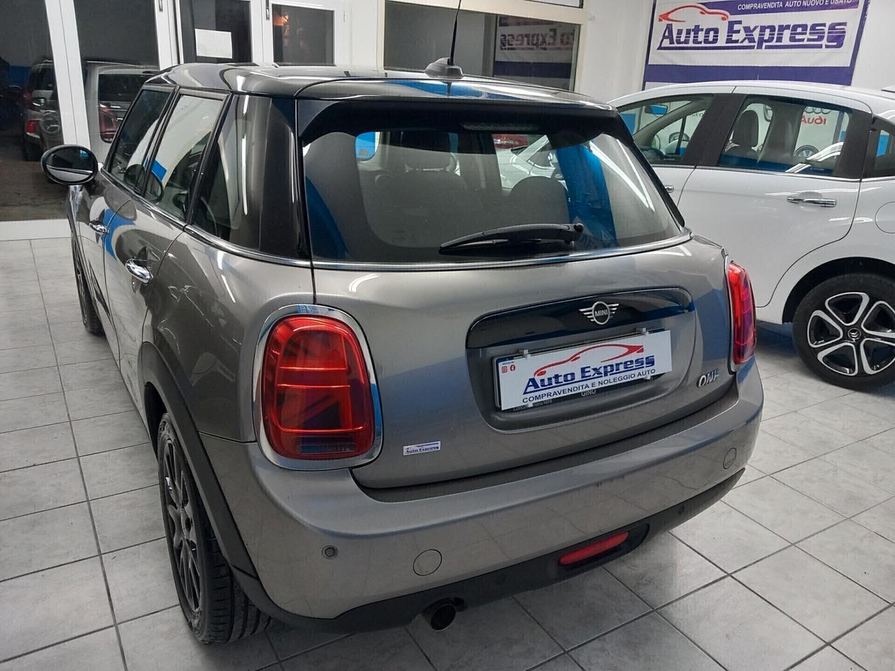 Mini One 1.5 benzina anno 2018 118 mila km