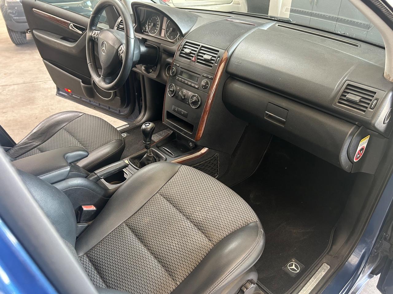 Mercedes-benz A 160 Avantgarde 95cv neopatentati