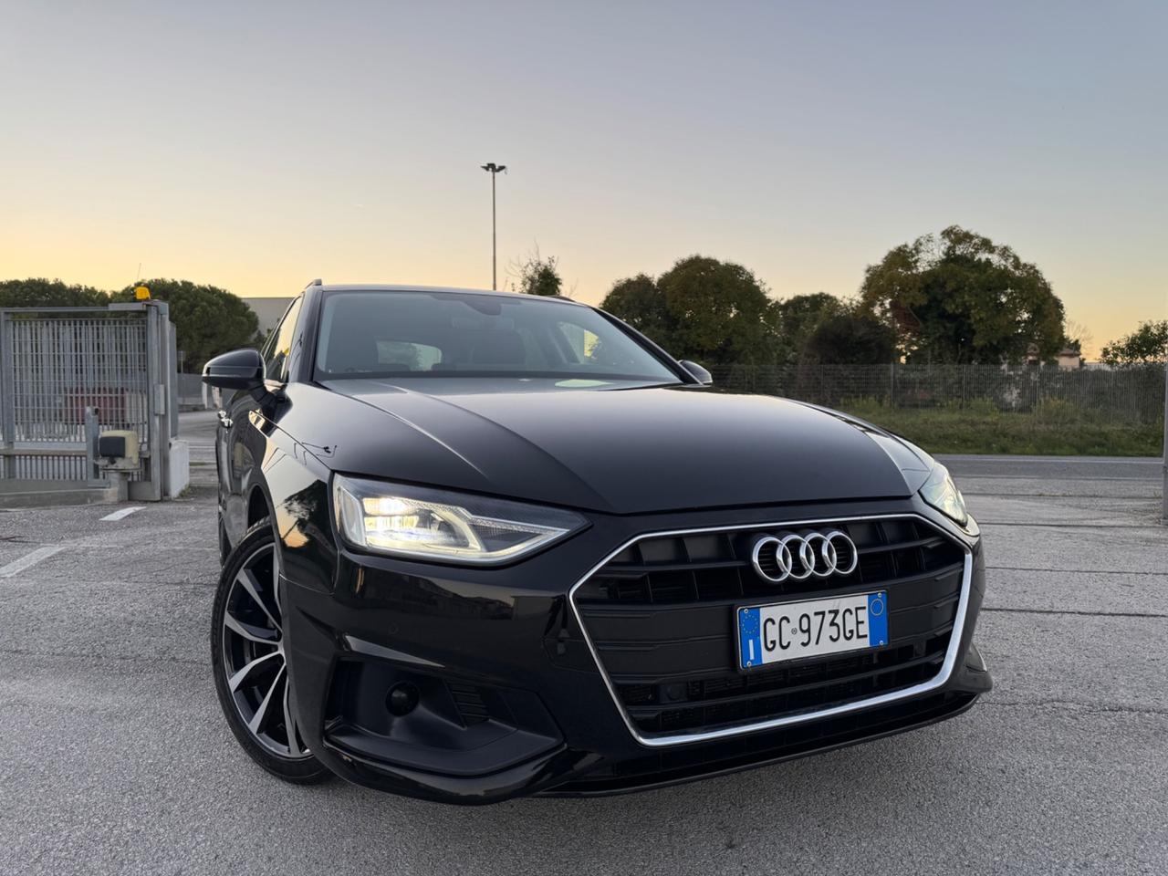 AUDI A4 Avant 2.0 Tdi S-Tronic - Led Virtual 18