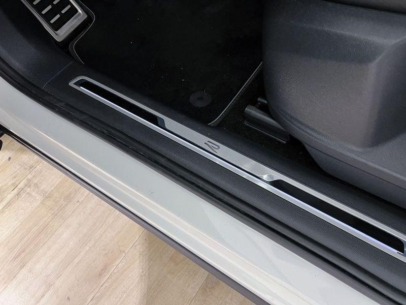 Volkswagen Tiguan Tiguan 2.0 TDI 150 CV SCR DSG R-Line