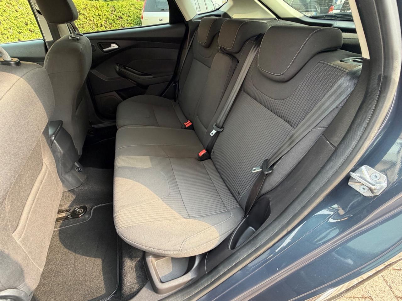 Ford Focus 1.6 120 CV GPL Titanium