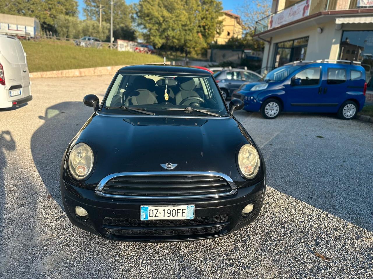 Mini 1.6 16V One D