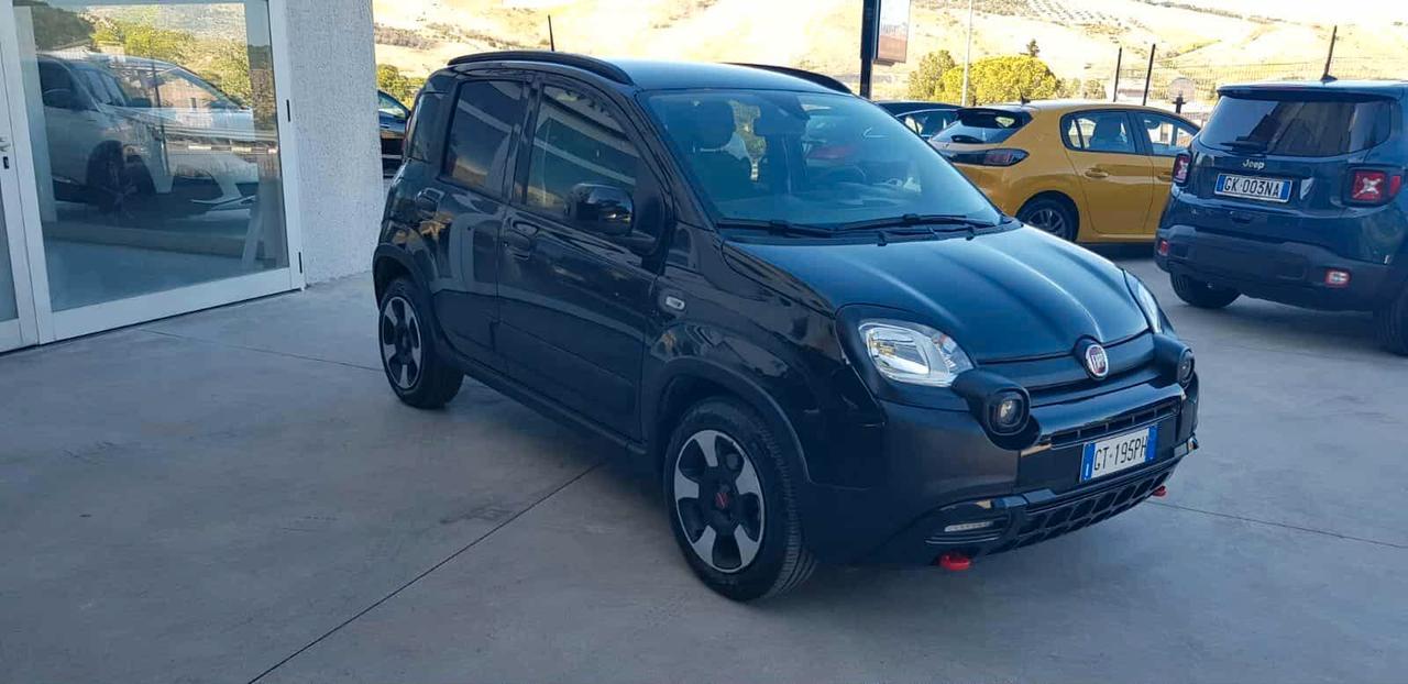 Fiat New Panda Cross 1.0 Hybrid 70CV